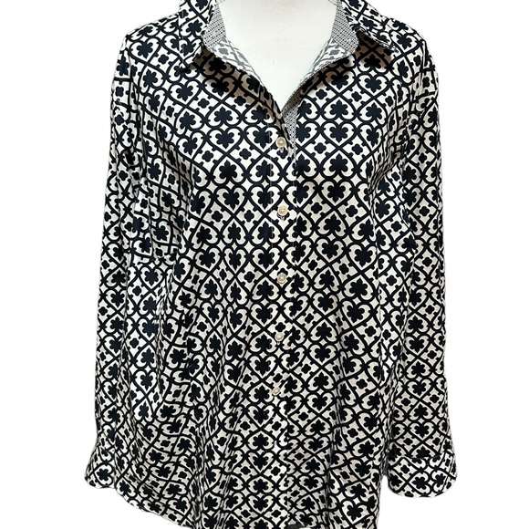 Talbots Plus 24W patterned, no iron button down black & white blouse (NWOT) - Picture 10 of 14